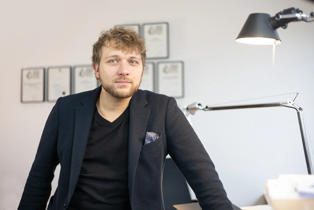 Portrait von Timo Heinen, Geschäftsführer von Heinen Industriedesign GmbH